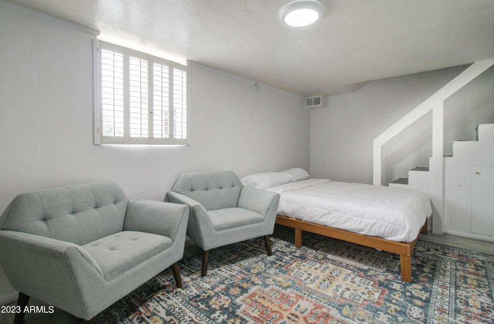 877 E Sycamore St unit B, Globe, AZ 85501 - photo 1