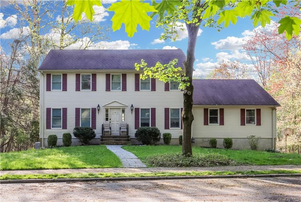 7 Menocker Rd, Monsey, NY 10952 - photo 1