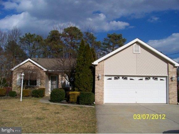 105 Toggle Rd, Manahawkin, NJ 08050 - photo 1