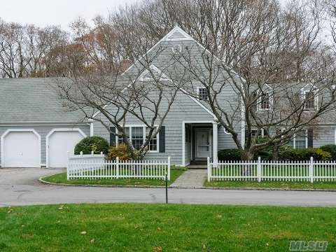 unlisted-address, Glen Cove, NY 11542 - photo 1