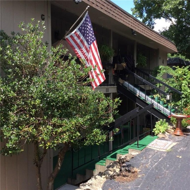 4 Port Holiday Dr unit C, Kimberling City, MO 65686 - photo 1