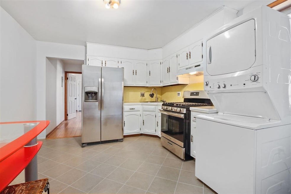 592 N 6th St unit 8B, Newark, NJ 07107 - photo 1