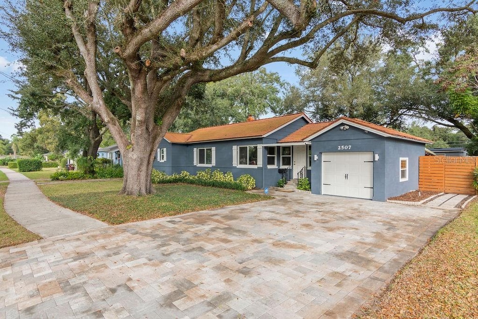 Audubon Park Charmer