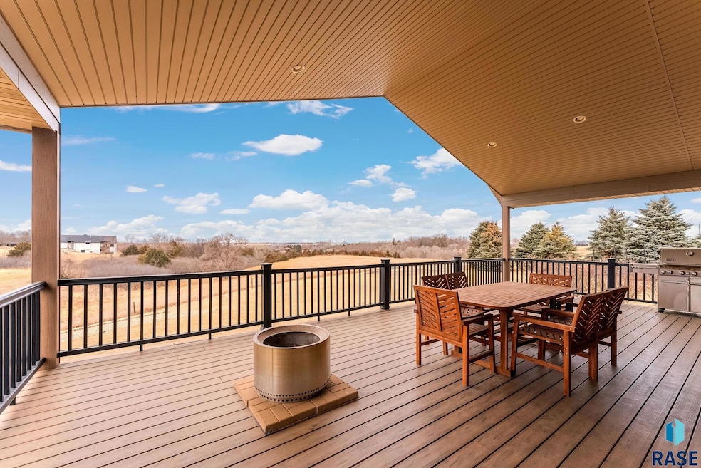 For Sale $1,100,000 • Co-Listing Agent