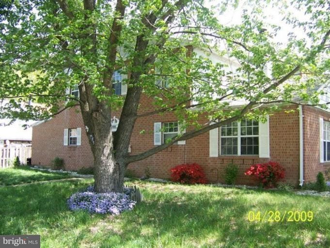 18055 Olde Port Ln, Triangle, VA 22172 - photo 1