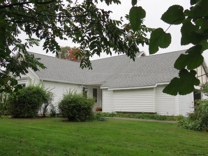 2 Robert Ln, Rensselaer, NY 12144 - photo 1