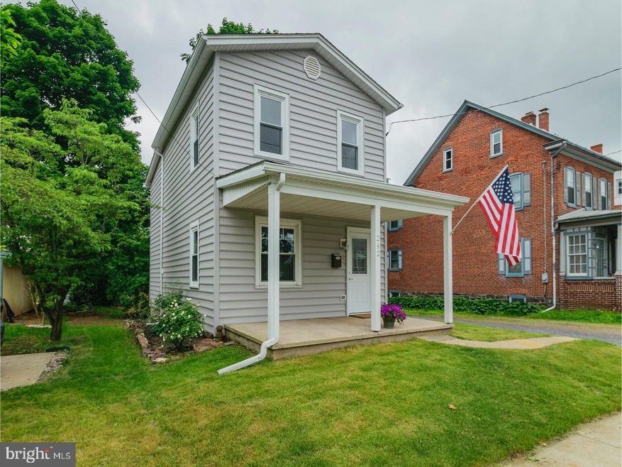 242 Main St, Red Hill, PA 18076 - photo 1