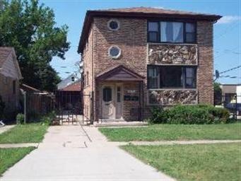 9900 Leland Ave, Schiller Park, IL 60176 - photo 1