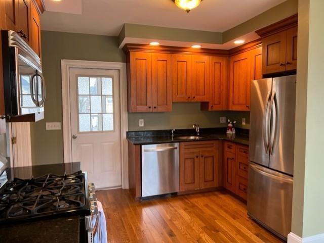 112 Cass St unit A, Portsmouth, NH 03801 - photo 1