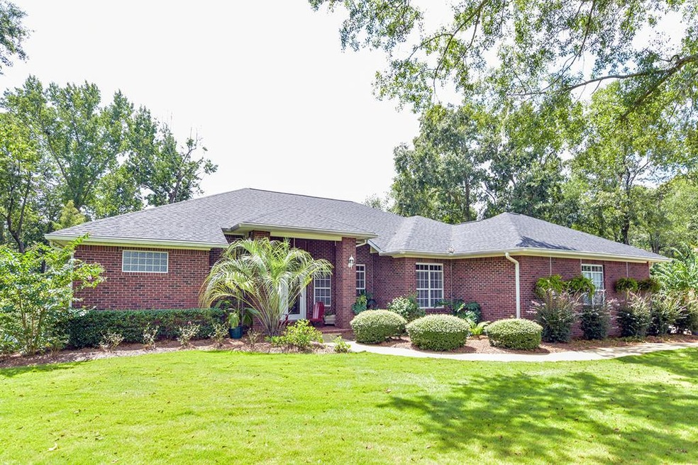 265 Cypress Cove Dr, Eufaula, AL 36027 - photo 1