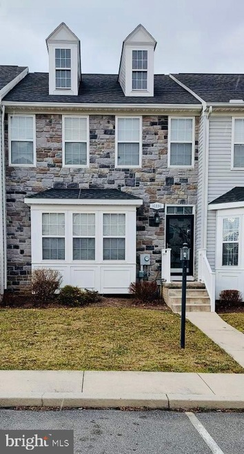 10330 Bridle Ct, Hagerstown, MD 21740 - photo 1