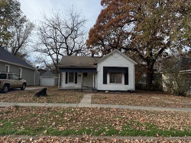 2023 N Taylor Ave, Springfield, MO 65803 - photo 1