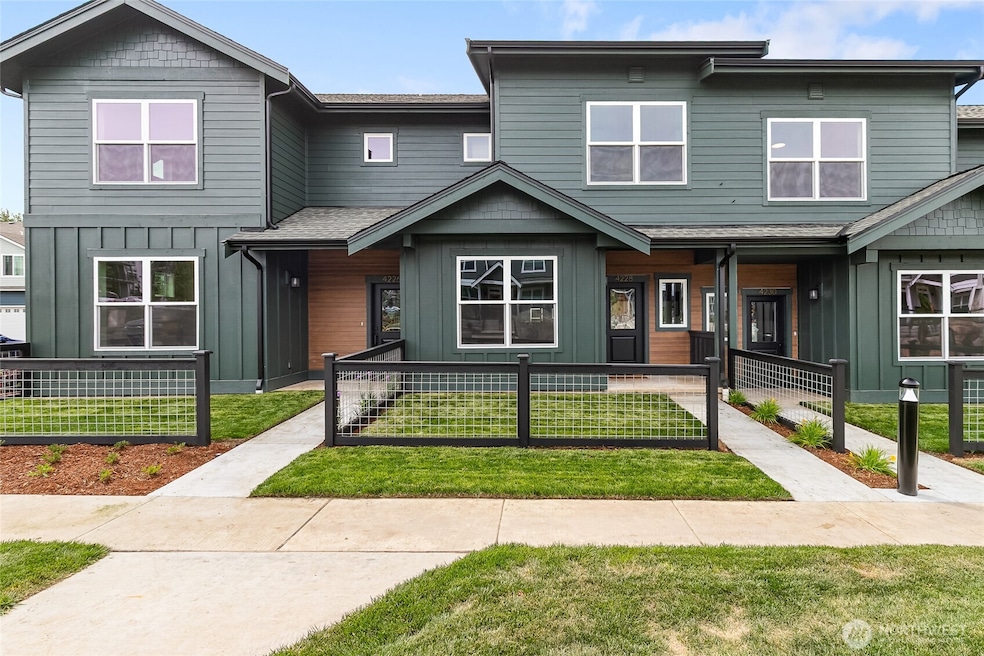 4228 Melrose Ln, Bellingham, WA 98226 - photo 1