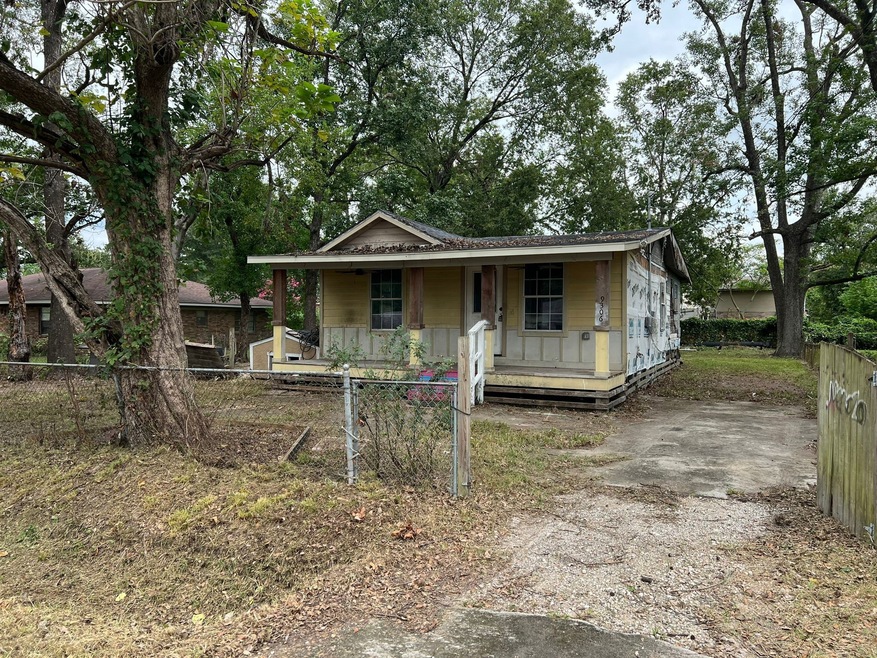 9306 Bertwood St, Houston, TX 77016 - photo 1