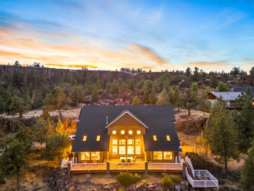 For Sale $1,075,000