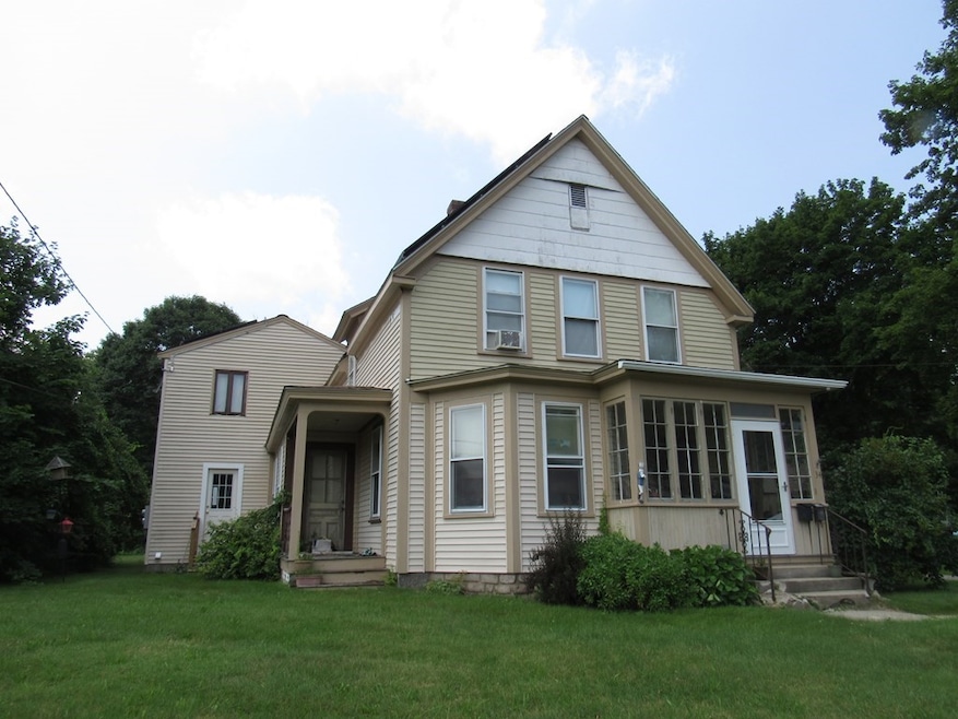 34 Prospect St, Milford, MA 01757 - photo 1