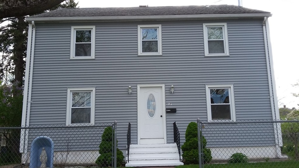 17 Kosciusko St, Indian Orchard, MA 01151 - photo 1