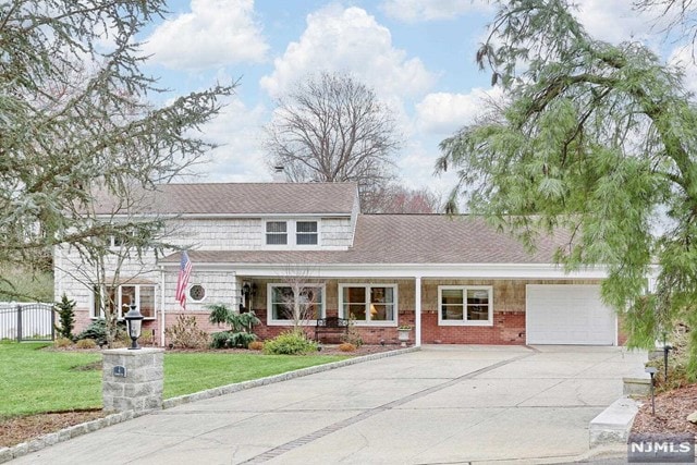 4 Roberts Rd, Montvale, NJ 07645 - photo 1