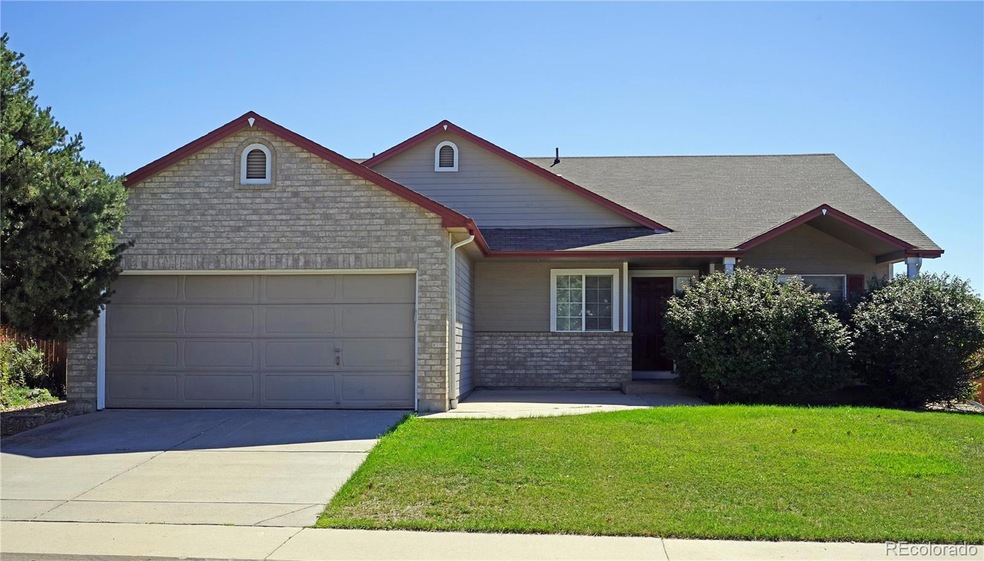 5381 S Lisbon Way, Centennial, CO 80015 - photo 1