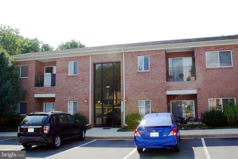 10608 Provincial Dr unit 12, Manassas, VA 20109 - photo 1