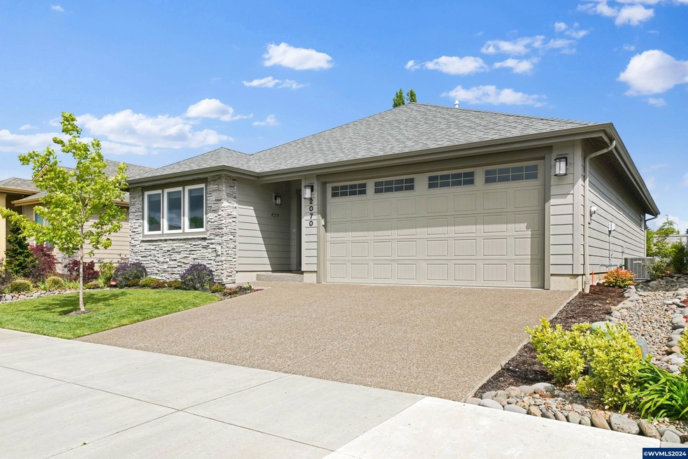 2070 SE Academy St, Dallas, OR 97338 - photo 1