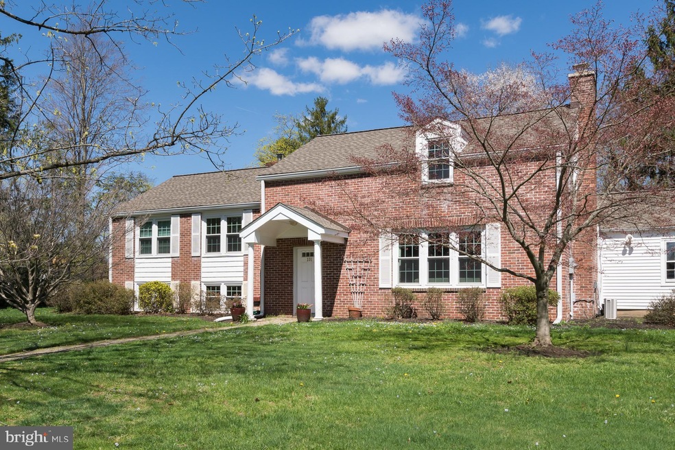 231 Russell Rd, Princeton, NJ 08540 - photo 1