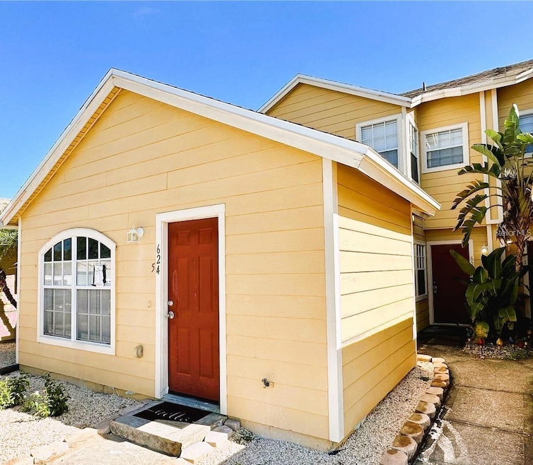 624 Australian Way unit B, Davenport, FL 33897 - photo 1