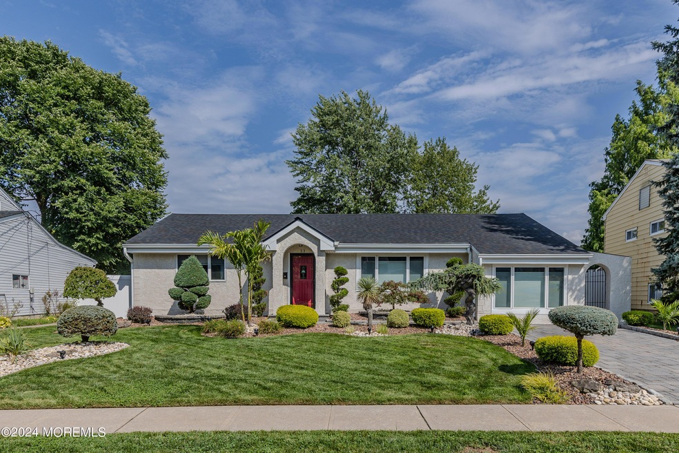 53 Mercury Cir, South Amboy, NJ 08879 - photo 1