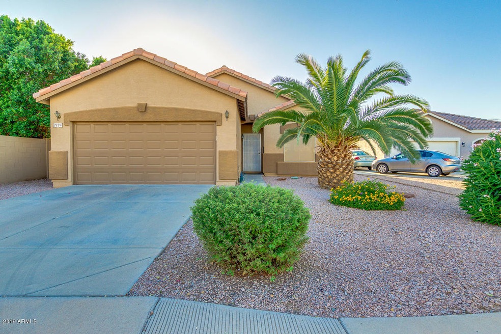 2824 S Channing Circle, Mesa AZ 85212