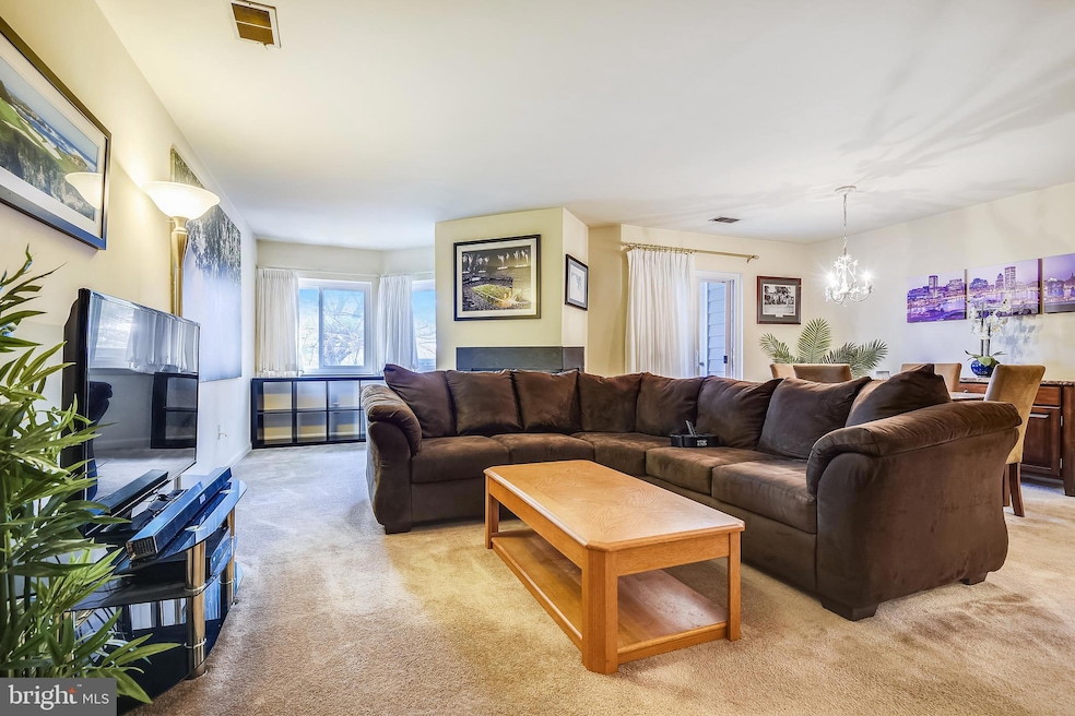 2219 Lowells Glen Rd unit G, Parkville, MD 21234 - photo 1