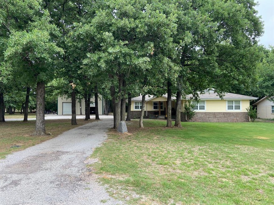 252 Cayuga Trail, Gainesville, TX 76240 - photo 1