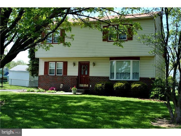 1036 Mearns Rd, Warminster, PA 18974 - photo 1