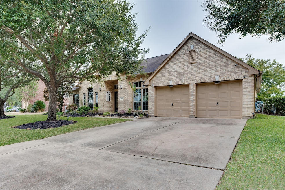 1903 Blue Water Bay Dr, Katy, TX 77494 - photo 1