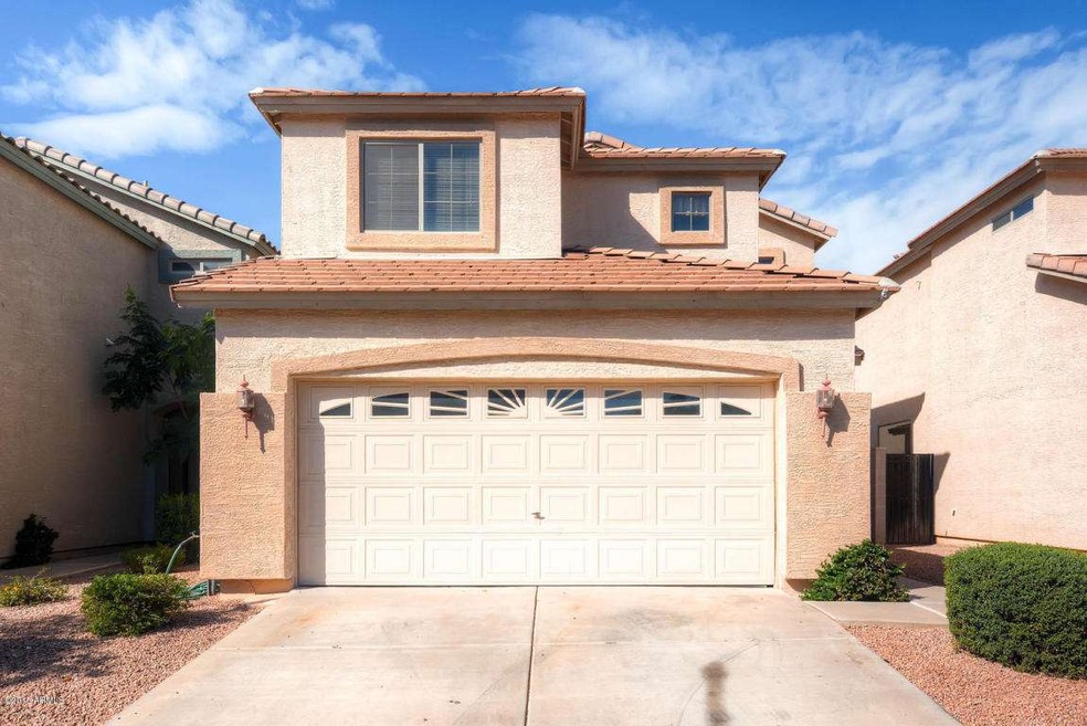 2124 N 30th St Mesa AZ 85213-large-001-E