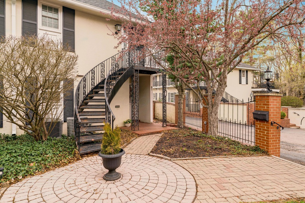 1631 Roxbury Rd Unit B5-8 - Copy