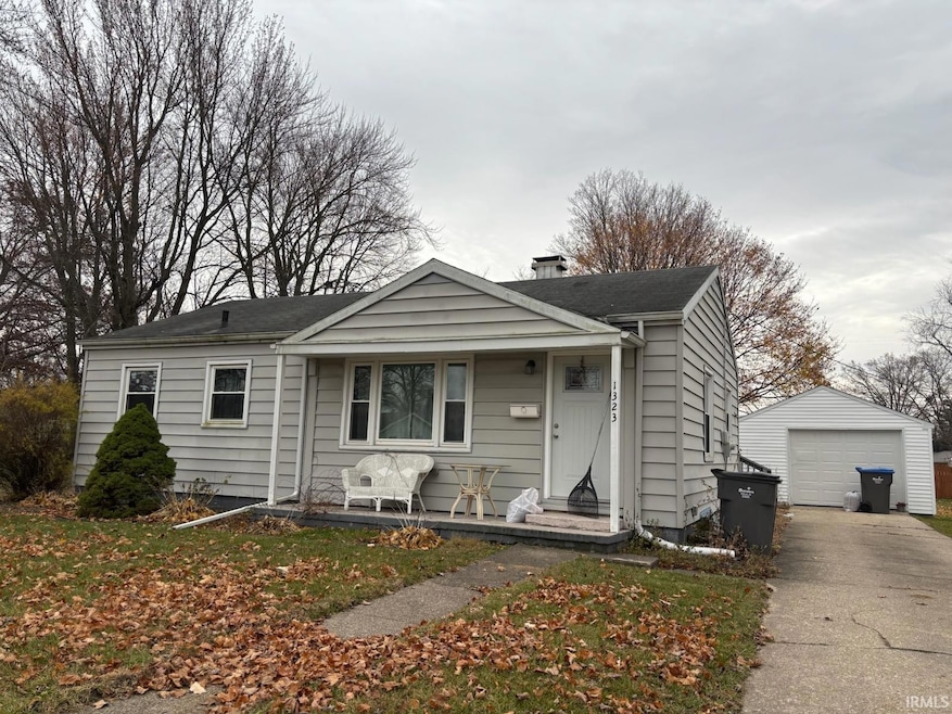 1323 Laurel St, Elkhart, IN 46514 - photo 1