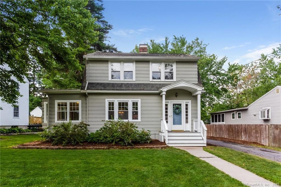 35 W Point Terrace, West Hartford, CT 06107 - photo 1