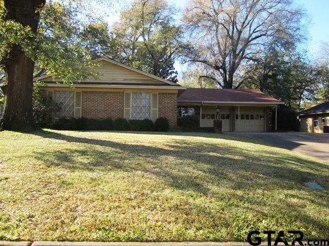 3409 3409 Lynnwood Dr, Tyler, TX 75701 - photo 1