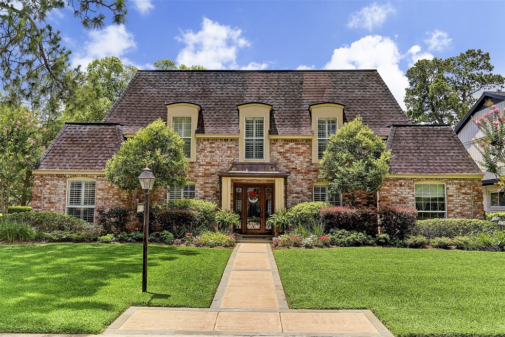 13603 Alchester Ln, Houston, TX 77079 - photo 1