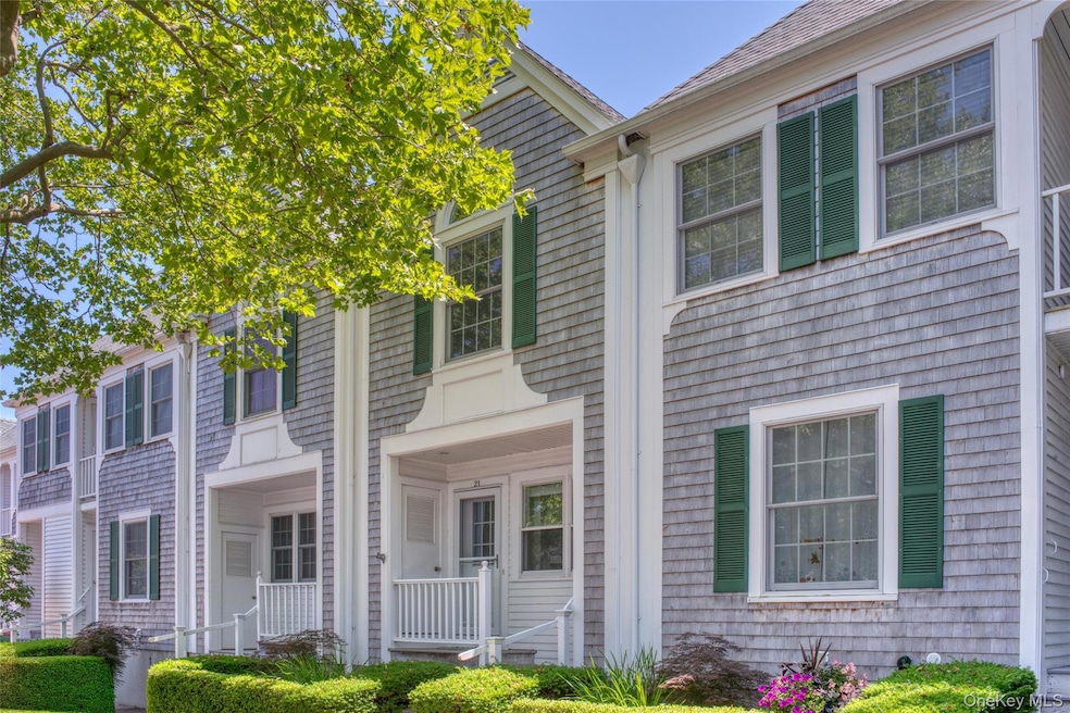 21 Stirling Cove unit E, Greenport, NY 11944 - photo 1