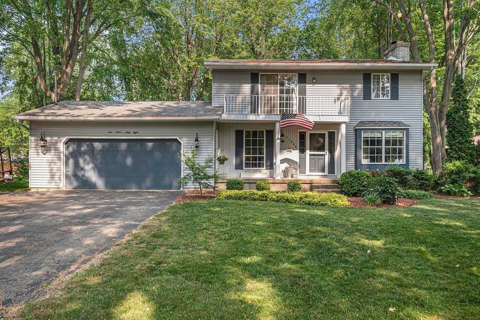 11268 N Jennings Rd, Clio, MI 48420 - photo 1