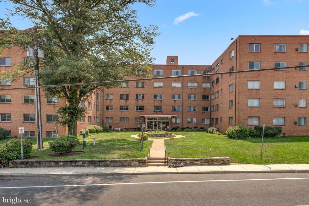 The Carolyn Condominiums unit 206, Silver Spring, MD 20910 - photo 1