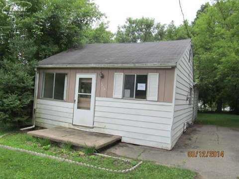 3239 Hatherly Ave, Flint, MI 48504 - photo 1