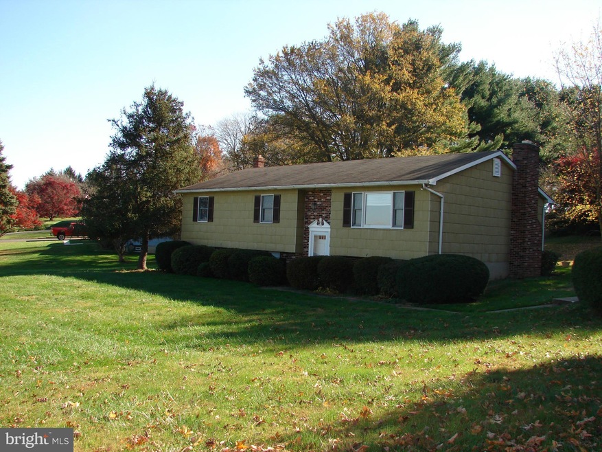 2101 Hackney Ct, Fallston, MD 21047 - photo 1