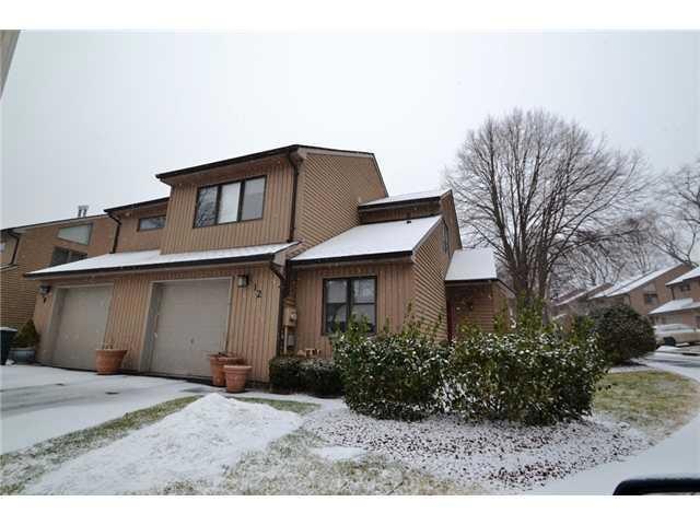 12 Contempra Cir unit J6, Tappan, NY 10983 - photo 1