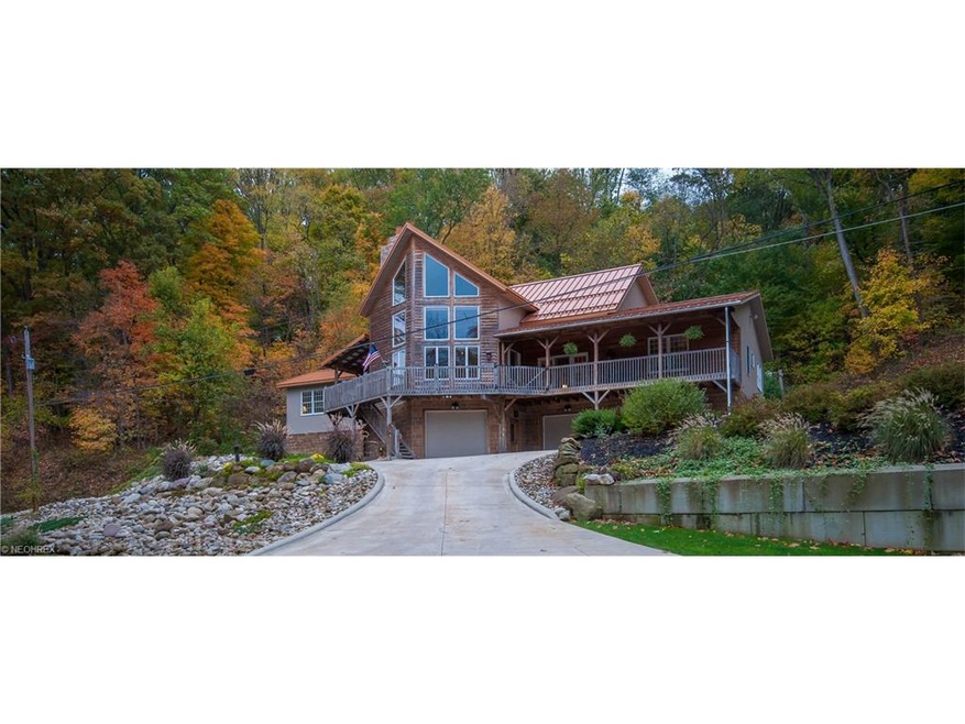 Beautiful custom built home by Amish Timber Framer