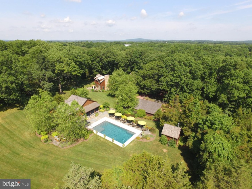 381 Hollow Horn Rd, Pipersville, PA 18947 - photo 1