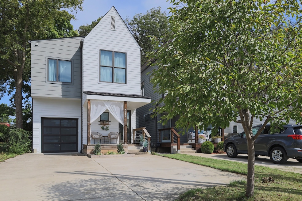 Welcome to 6352B Columbia Ave!