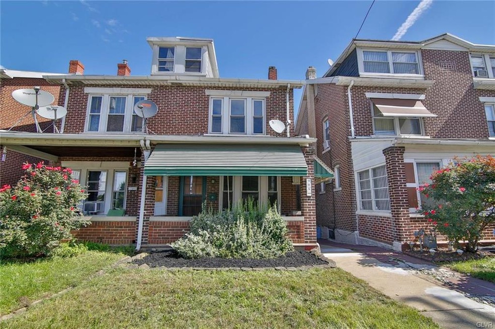 Welcome to 905 N. Front Street