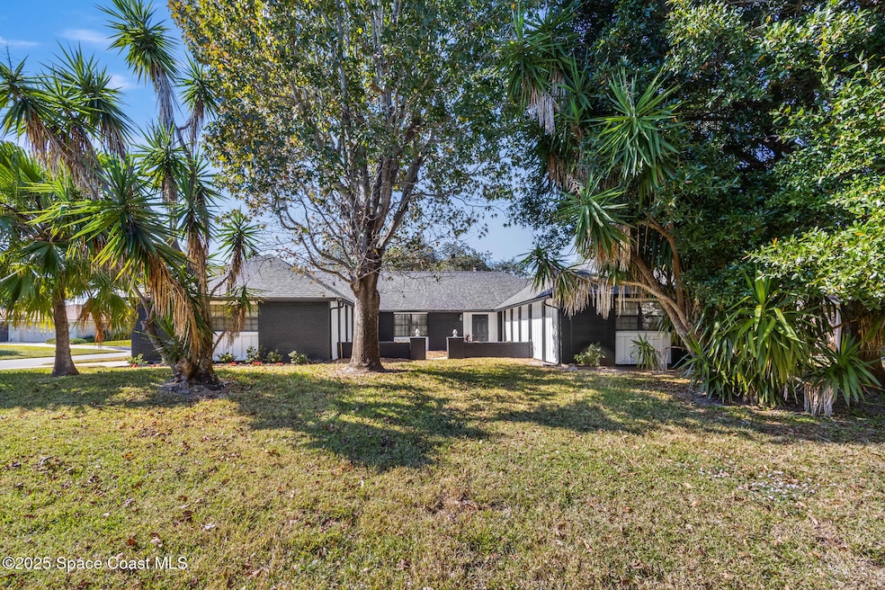 1007 Pineapple Ave NE, Palm Bay, FL 32905 - photo 1